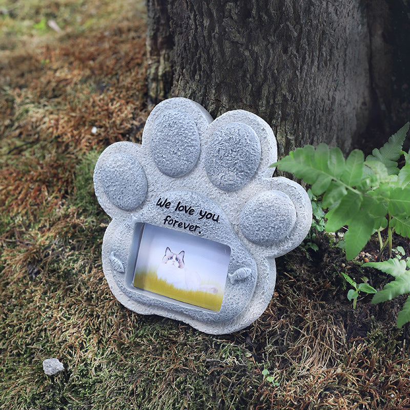 Pet Memorial Stone — Resin Keepsake Ornament for Cats & Dogs